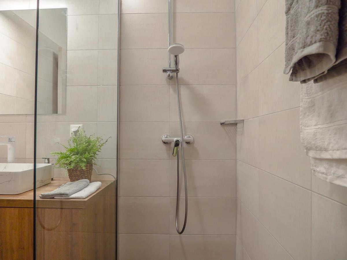 Apartmani Dora & Luka Риека Экстерьер фото